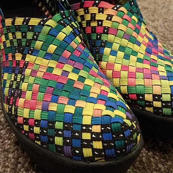 Steve Madden Size 7.5 Wedge shoe - Picture 3 of 6